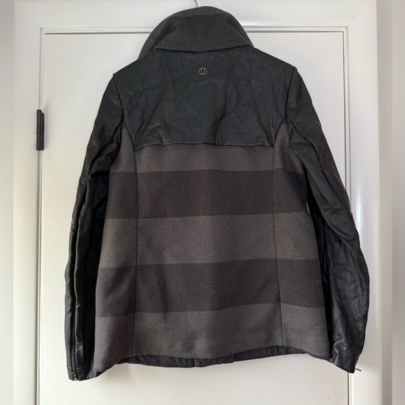 Lululemon Brisky Biker Sweat Life Faux Leather Black Soot Stripe Moto Jacket 8 - Picture 9 of 16